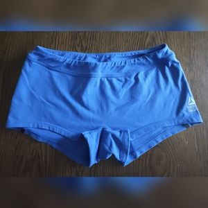 Medium Reebok crossfit shorts